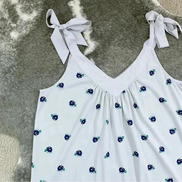 NWT Banana Republic Floral Top - Picture 2 of 10